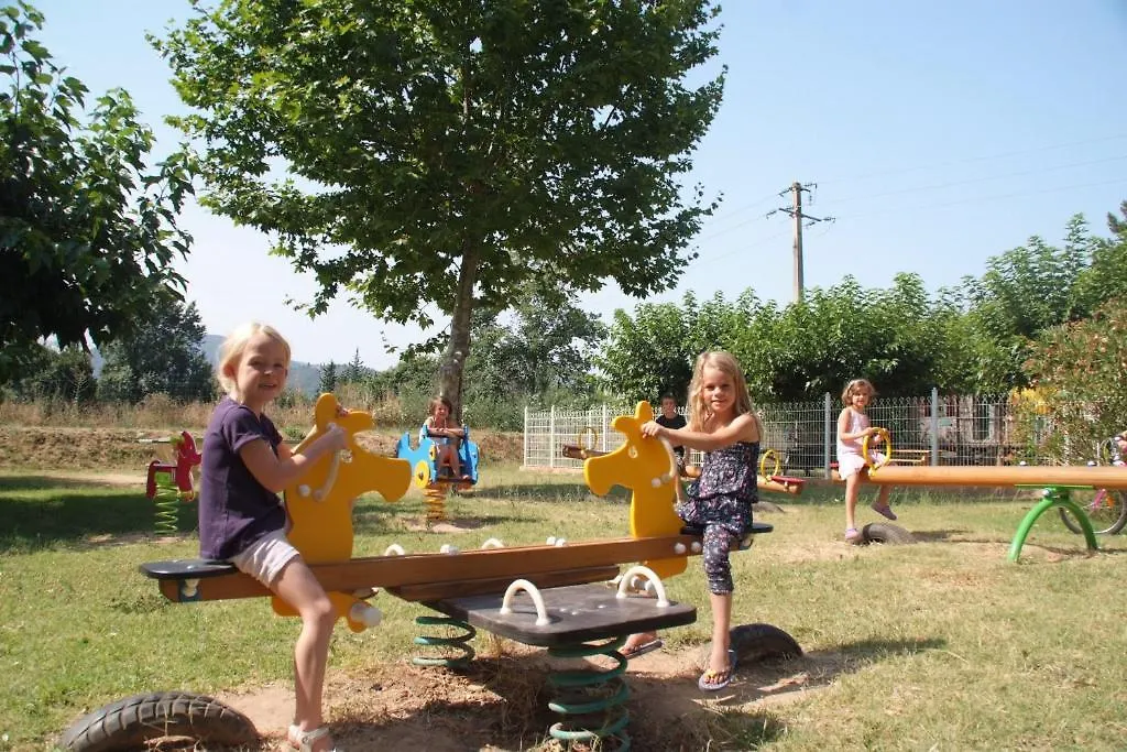Camping Les Pecheurs Hotel Roquebrune-sur-Argens Campsite